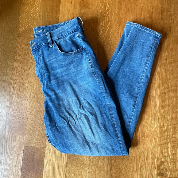 American Eagle Jeans - Picture 2 of 6